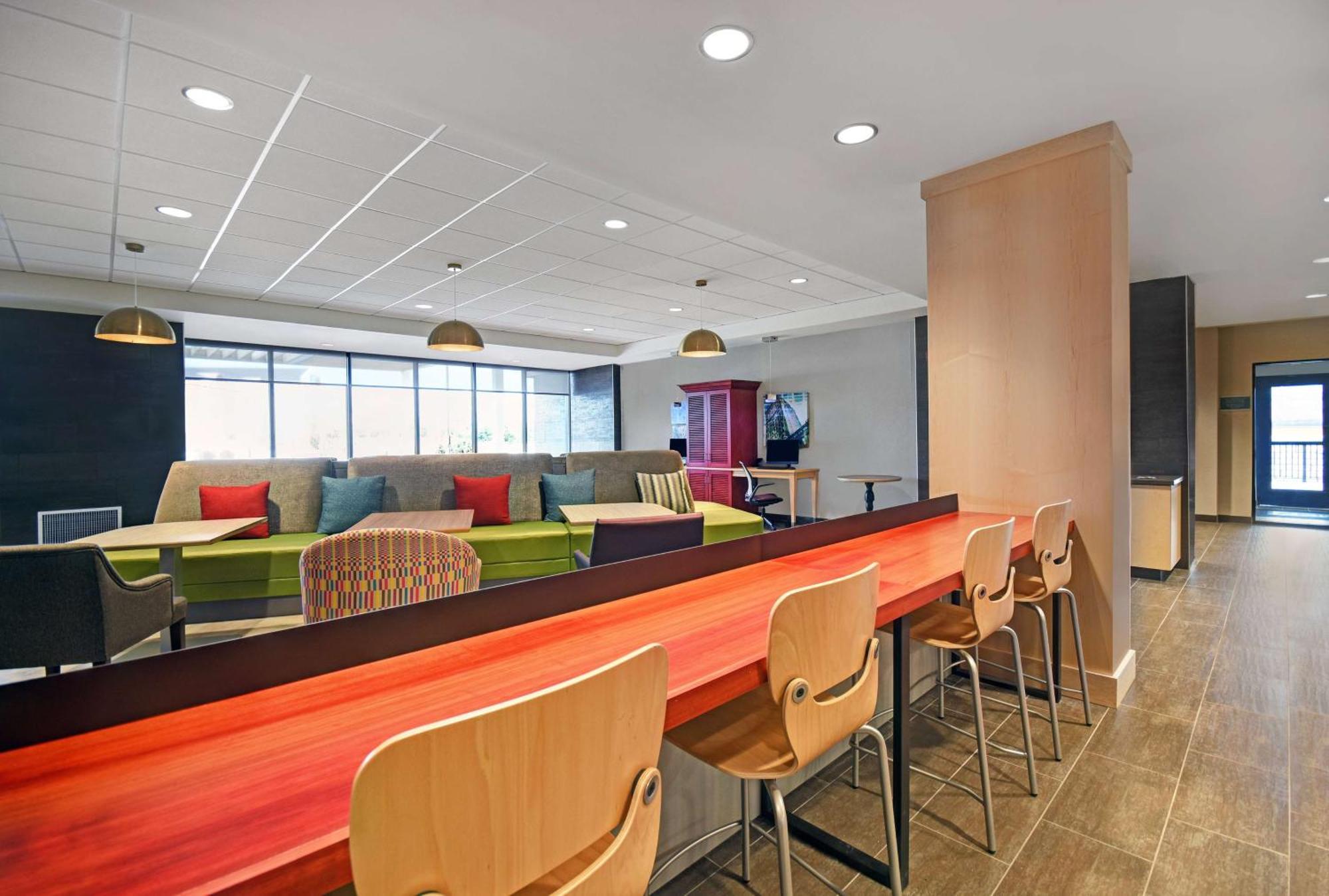 Home2 Suites By Hilton Utica, Ny Экстерьер фото